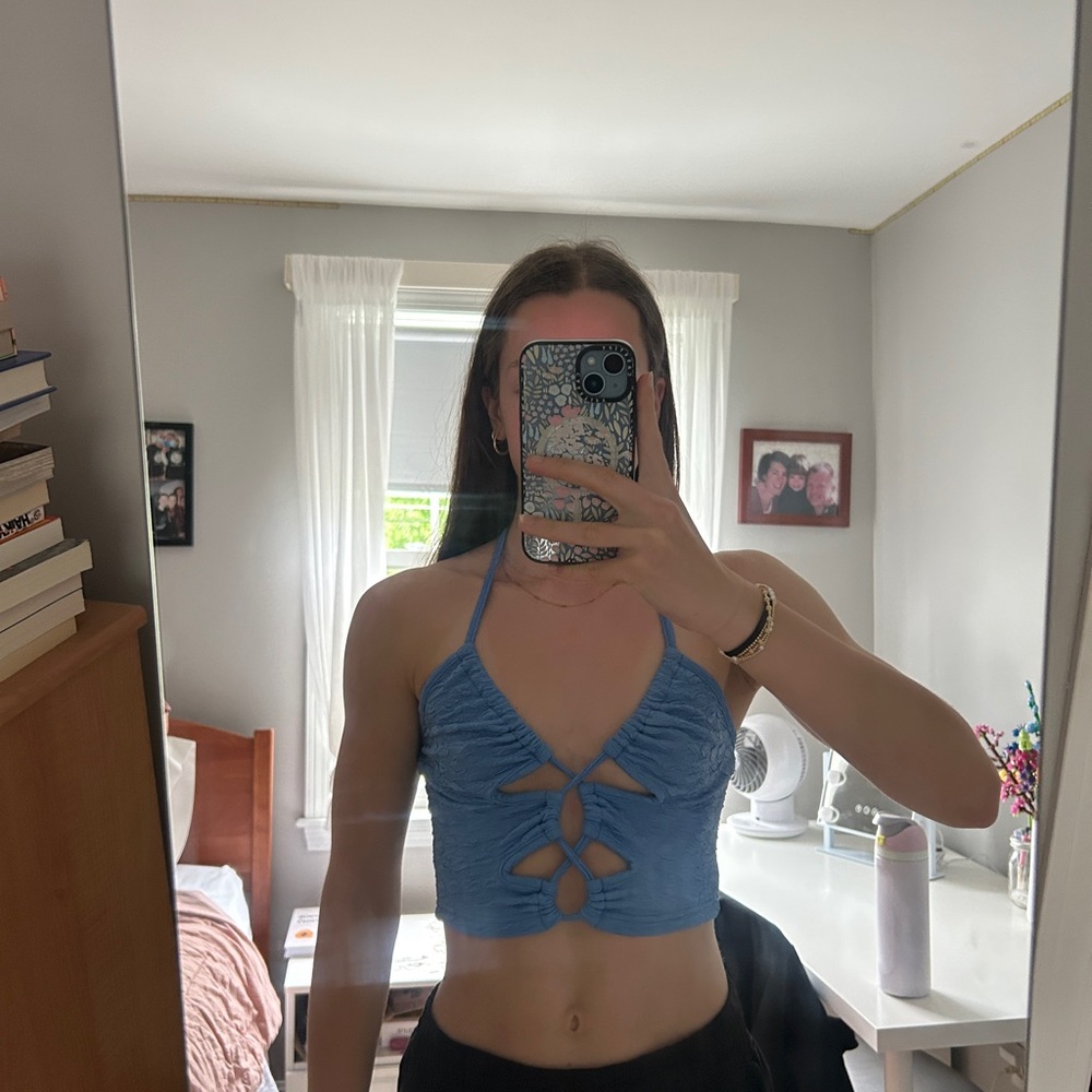 blue cut-out women’s shein halter top🩵